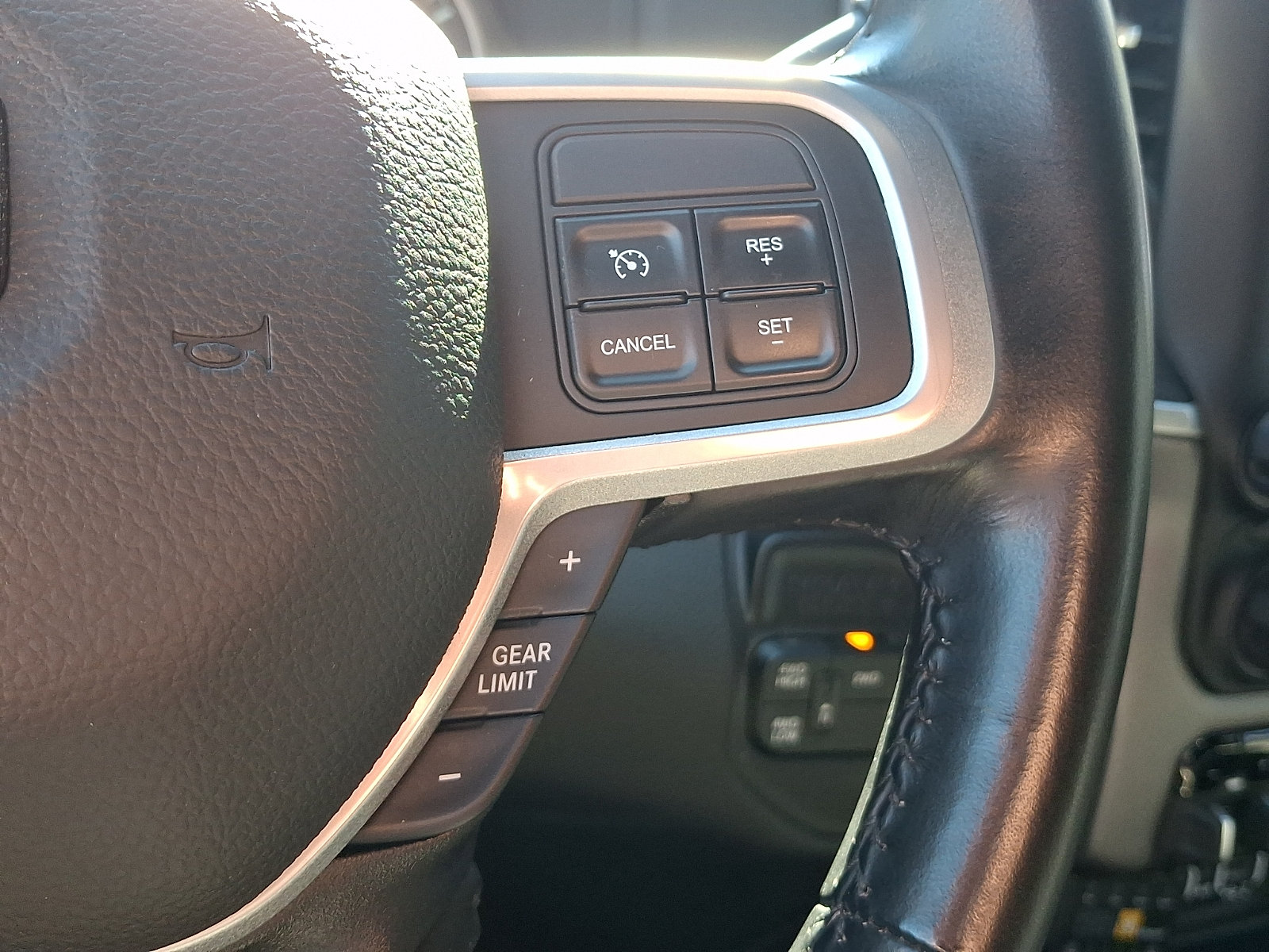 Used 2022 RAM 3500 Big Horn w/ Night Edition AWD/4WD image 22