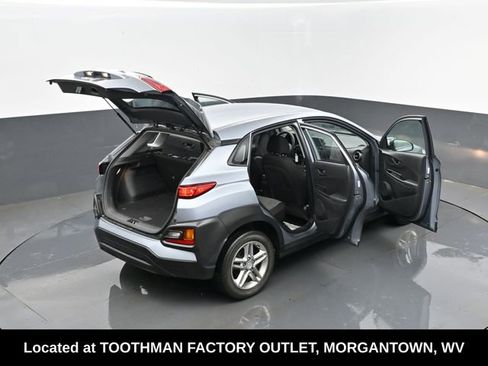 Used 2021 Hyundai Kona SE image 24