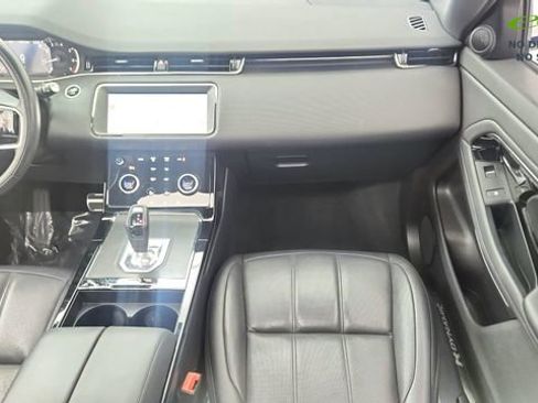 Used 2023 Land Rover Range Rover Evoque R-Dynamic S AWD/4WD image 37