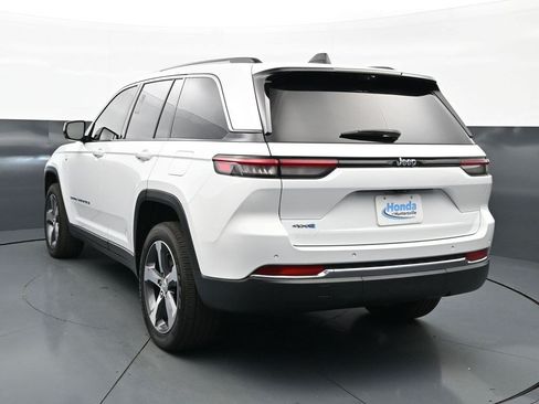 Used 2023 Jeep Grand Cherokee 4WD 4xe w/ Luxury Tech Group II image 6