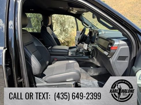 Used 2025 Ford F150 Raptor AWD/4WD image 35