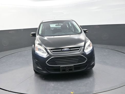 Used 2018 Ford C-MAX SE image 2