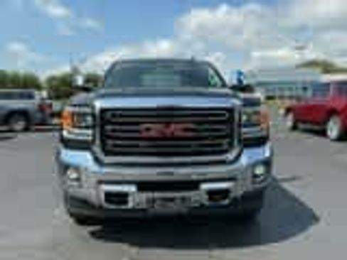 Used 2017 GMC Sierra 2500 SLT AWD/4WD image 1