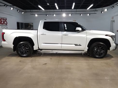 Used 2025 Toyota Tundra Platinum AWD/4WD image 8