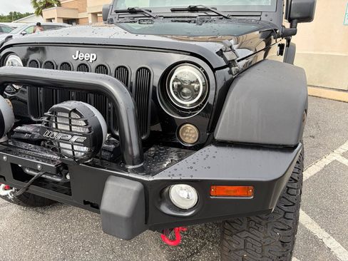 Used 2012 Jeep Wrangler Unlimited Sport AWD/4WD image 12