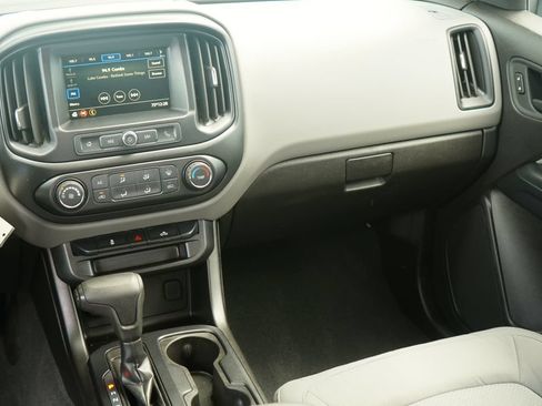 Used 2019 Chevrolet Colorado W/T RWD image 19