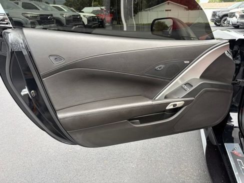 Used 2017 Chevrolet Corvette Grand Sport RWD image 12