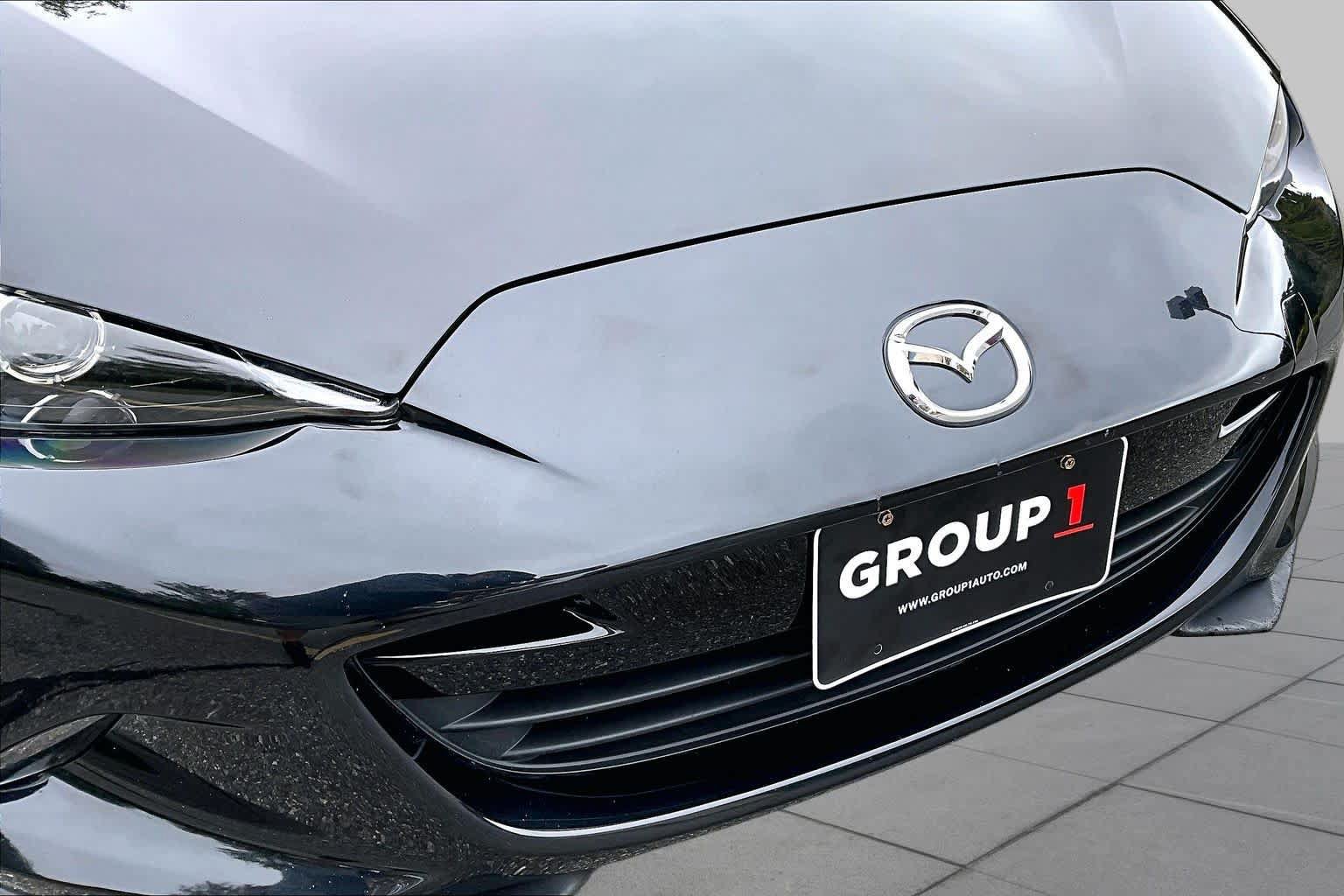 Used 2020 MAZDA MX-5 Miata RF Grand Touring RWD image 32