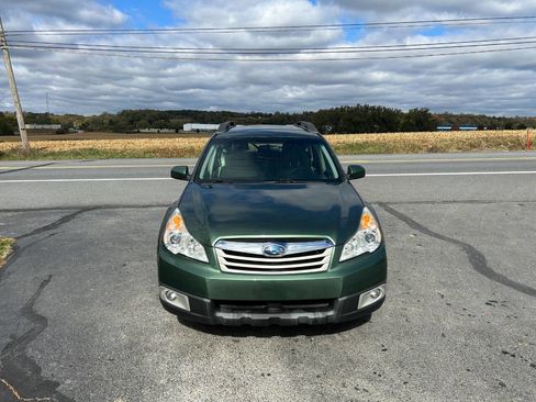 Used 2012 Subaru Outback 2.5i image 4