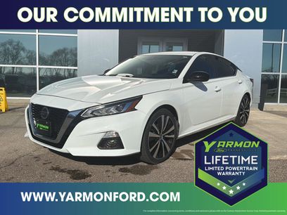 Used 2022 Nissan Altima 2.5 SR