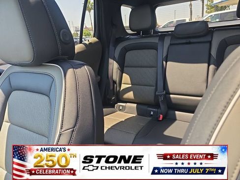 New 2026 Chevrolet Equinox LT w/ Convenience Package II FWD image 13