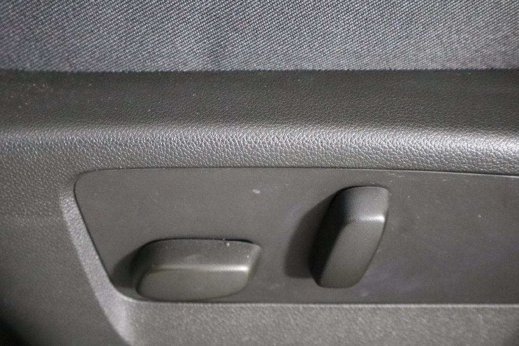 Used 2023 Buick Envision Preferred FWD image 24