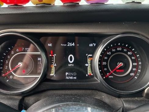 Used 2019 Jeep Wrangler Unlimited Rubicon image 3