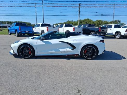 Used 2021 Chevrolet Corvette Stingray Premium Conv w/ Z51 Performance Package RWD image 11