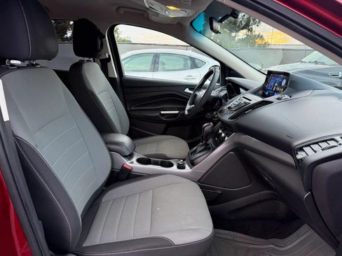 Used 2016 Ford Escape SE AWD/4WD image 18