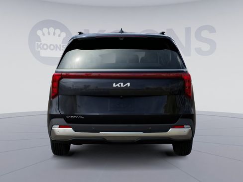 New 2026 Kia Carnival SX image 16