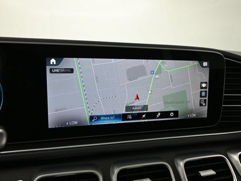 Used 2021 Mercedes-Benz GLE 350 4MATIC w/ AMG Line Exterior image 10