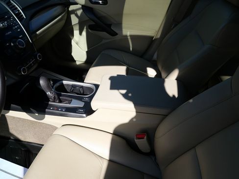 Used 2018 Acura RDX FWD image 14
