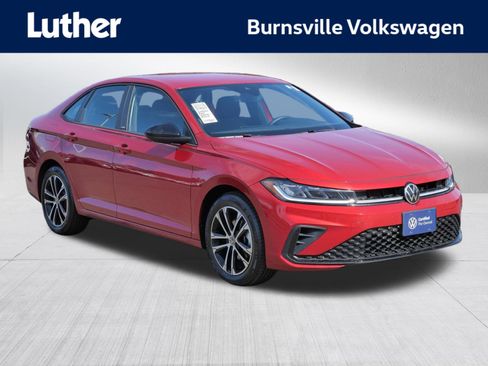 Certified 2025 Volkswagen Jetta Sport image 1