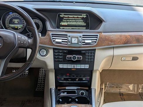 Used 2014 Mercedes-Benz E 350 Sedan image 14