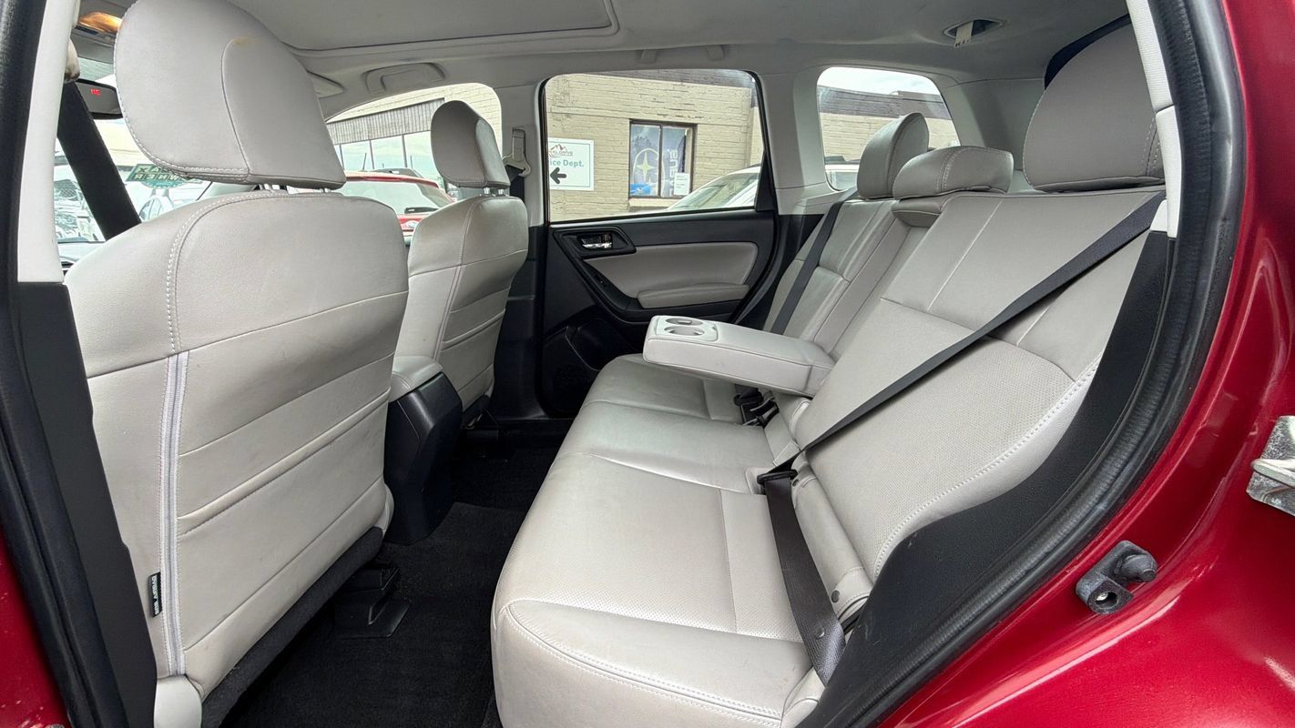Used 2016 Subaru Forester 2.5i Limited AWD/4WD image 20