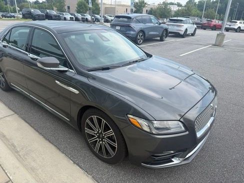 Used 2017 Lincoln Continental Reserve w/ Climate Package FWD image 4