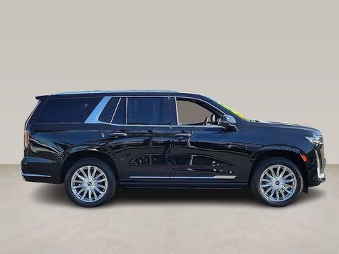 Certified 2022 Cadillac Escalade Premium Luxury w/ Performance Package image 2