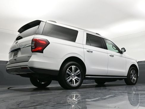 Used 2022 Ford Expedition Max Limited image 33