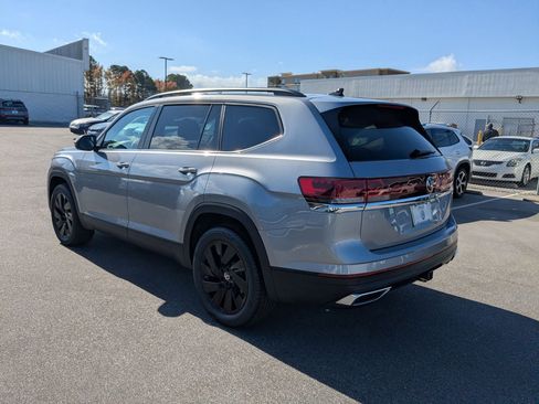 New 2026 Volkswagen Atlas SE image 5