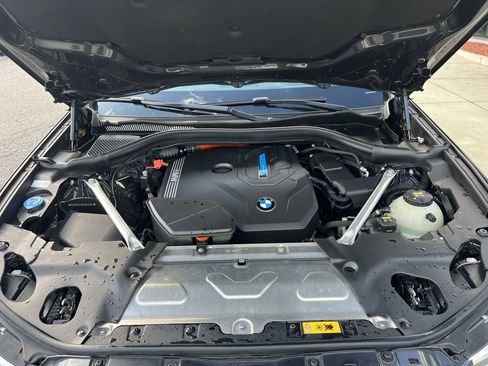 Used 2021 BMW X3 xDrive30e w/ Executive Package image 37