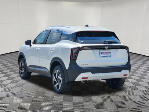 New 2026 Nissan Kicks SV image 4