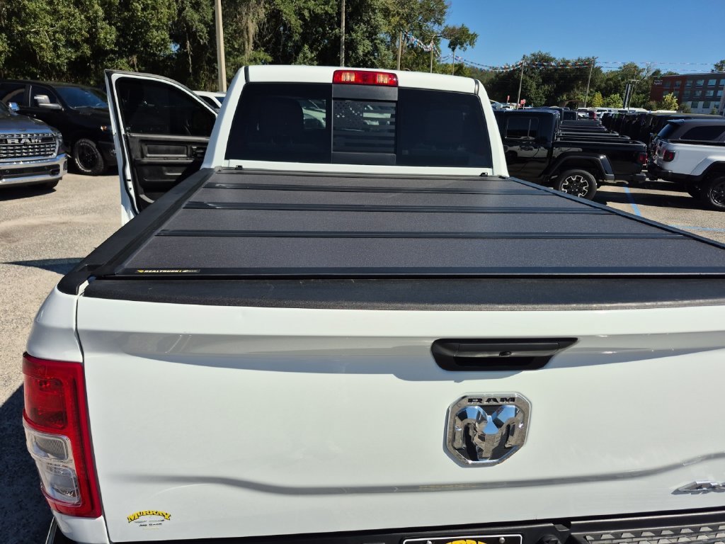 Used 2024 RAM 2500 Tradesman w/ Chrome Appearance Group AWD/4WD image 24