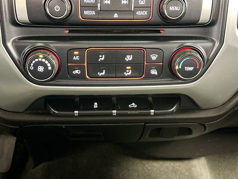 Used 2016 GMC Sierra 1500 SLE AWD/4WD image 16