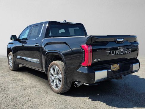 Used 2024 Toyota Tundra Capstone AWD/4WD image 5