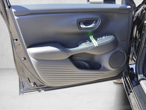 New 2026 Honda HR-V EX-L image 12