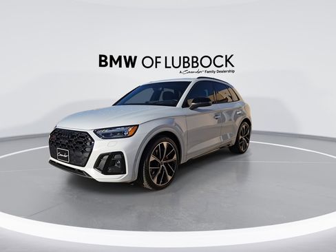 Used 2024 Audi SQ5 Prestige image 5