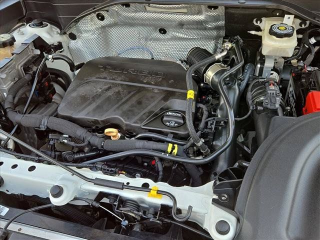 Used 2021 Chevrolet TrailBlazer LT w/ Convenience Package FWD image 14