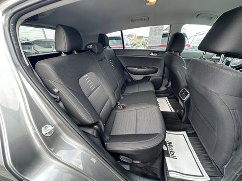 Used 2018 Kia Sportage LX image 15