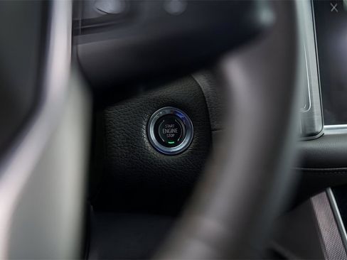 Used 2023 GMC Yukon XL Denali w/ Max Trailering Package image 17