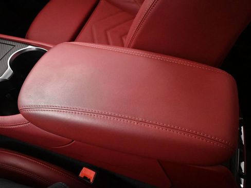 Used 2023 Maserati Grecale Modena image 40