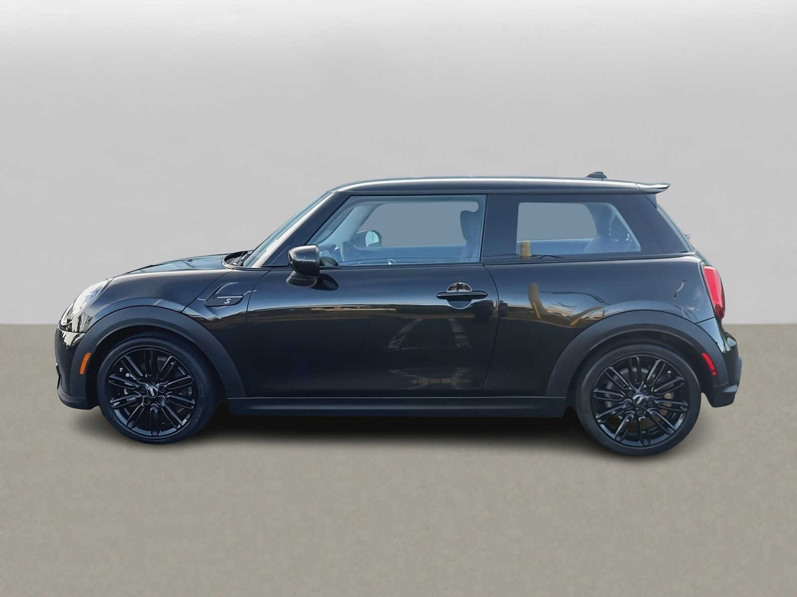 Used 2024 MINI Cooper S FWD image 5