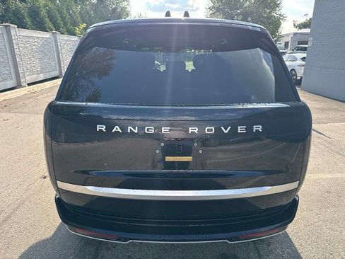 Used 2024 Land Rover Range Rover Long Wheelbase Autobiography AWD/4WD image 4