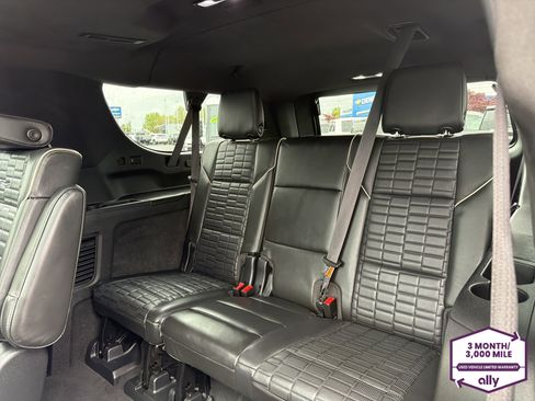 Used 2021 Cadillac Escalade ESV Sport Platinum w/ Heavy-Duty Trailer Package AWD/4WD image 14
