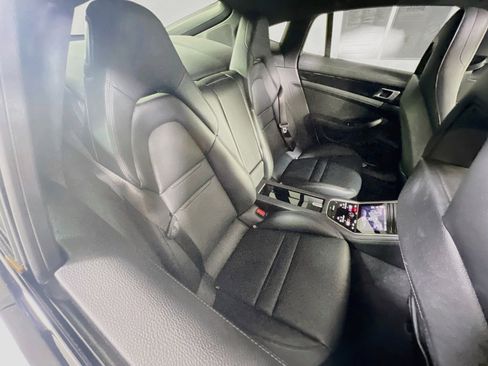 Used 2018 Porsche Panamera 4 AWD/4WD image 28