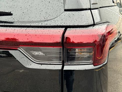 New 2026 Subaru Outback Limited AWD/4WD image 35