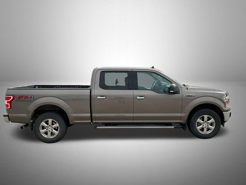 Used 2019 Ford F150 XLT w/ Equipment Group 302A Luxury AWD/4WD image 4