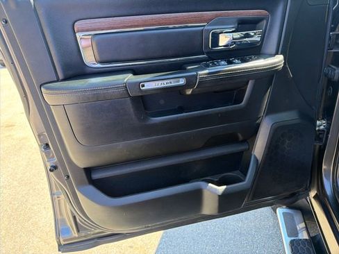 Used 2017 RAM 2500 Laramie AWD/4WD image 12