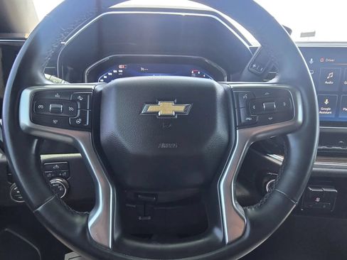 Used 2024 Chevrolet Silverado 1500 LT w/ Z71 Off-Road Package AWD/4WD image 20