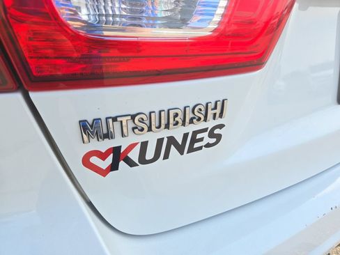 Used 2018 Mitsubishi Outlander Sport LE AWD/4WD image 34