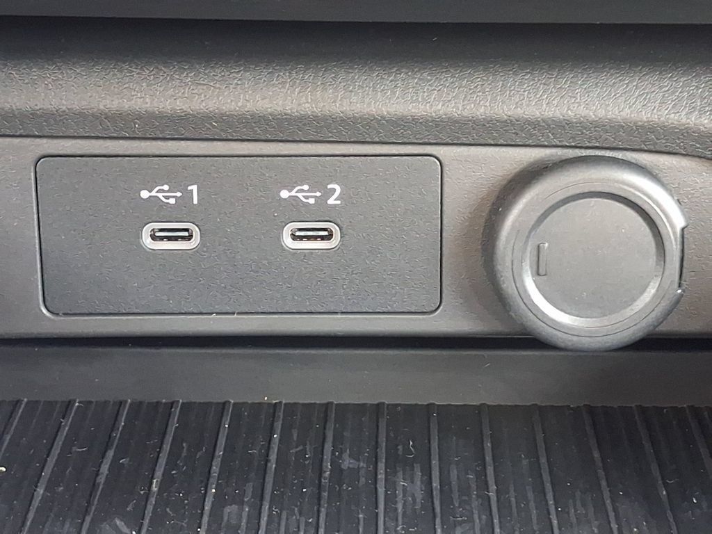 New 2027 Nissan Sentra SV FWD image 7